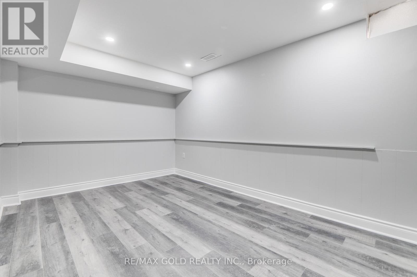 34 Meadowlark Drive, Brampton, Ontario  L6Y 4A7 - Photo 27 - W12535740