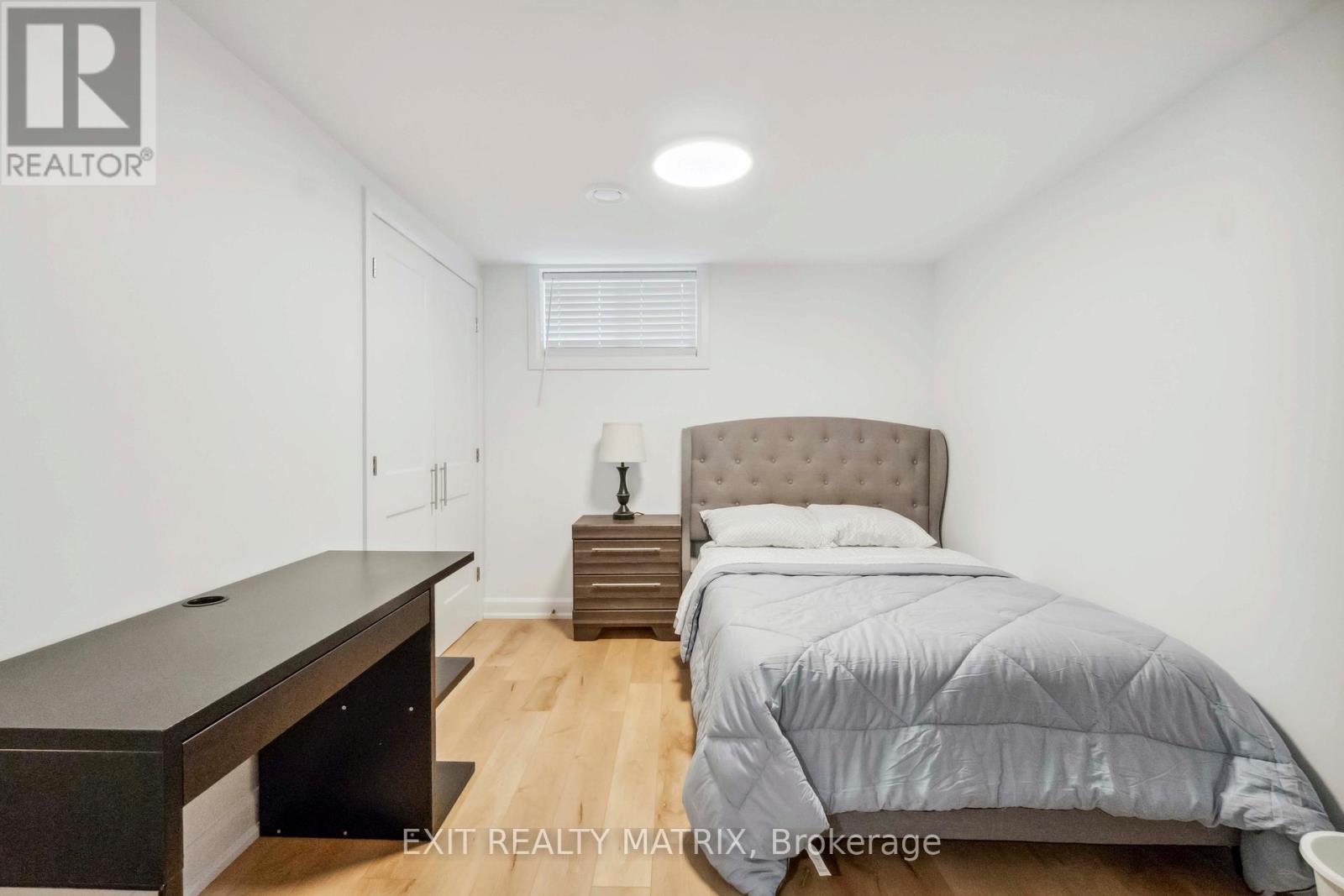 B - 848 Willow Avenue, Ottawa, Ontario  K1E 1C5 - Photo 13 - X12535770