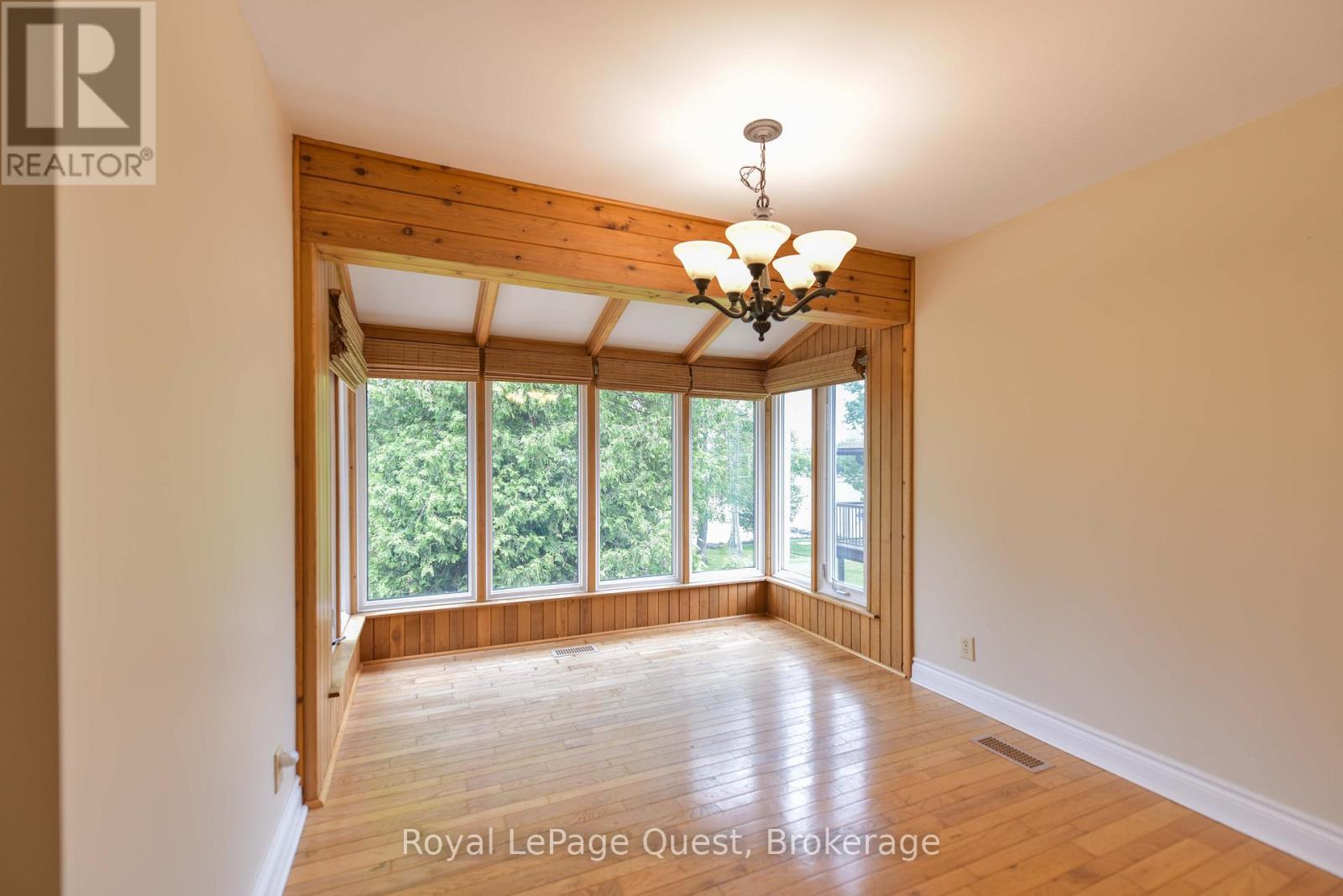 27 Heyden Avenue, Orillia, Ontario  L3V 6H1 - Photo 25 - S12223834