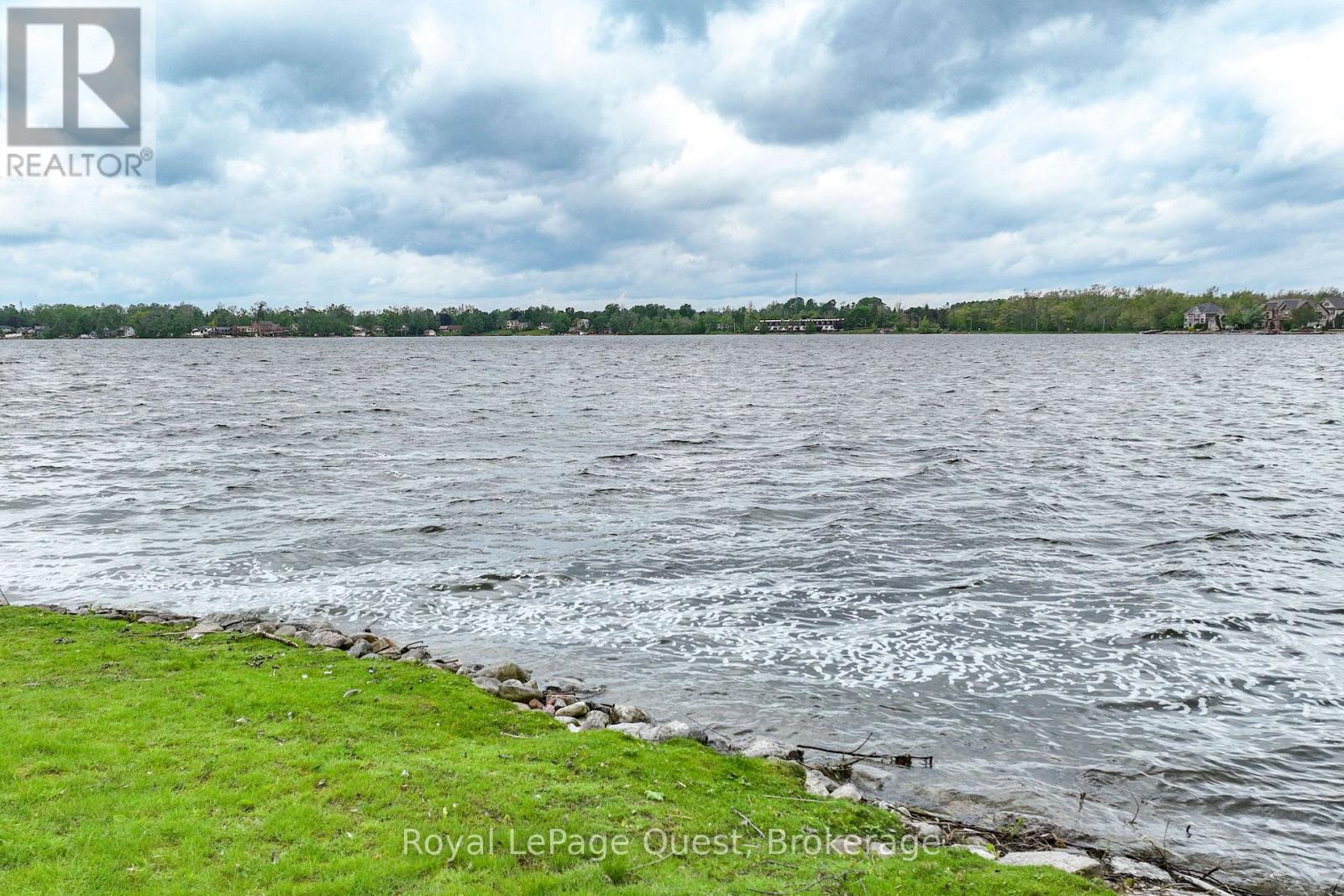 27 Heyden Avenue, Orillia, Ontario  L3V 6H1 - Photo 8 - S12223834