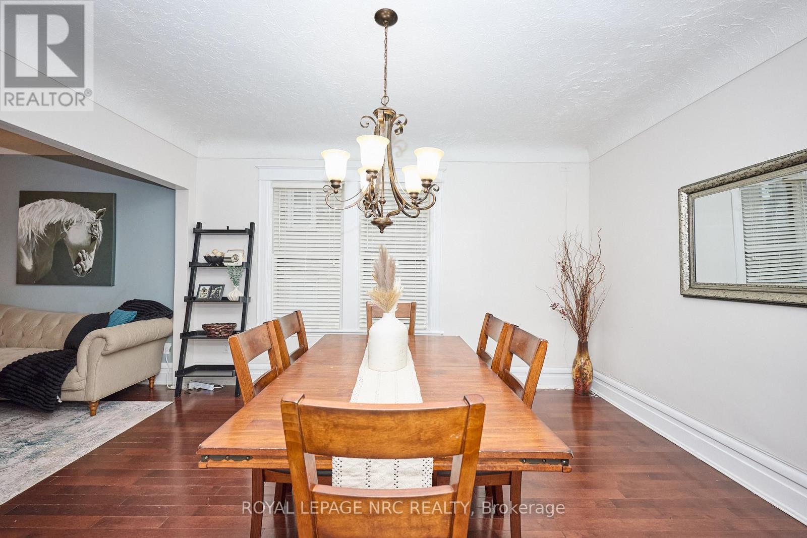 138 Young Street, Welland, Ontario  L3B 4C8 - Photo 13 - X12535760