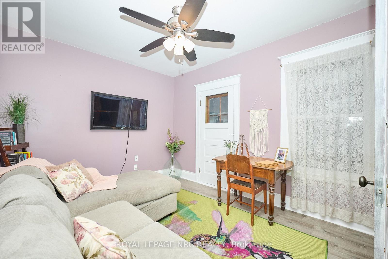 138 Young Street, Welland, Ontario  L3B 4C8 - Photo 31 - X12535760