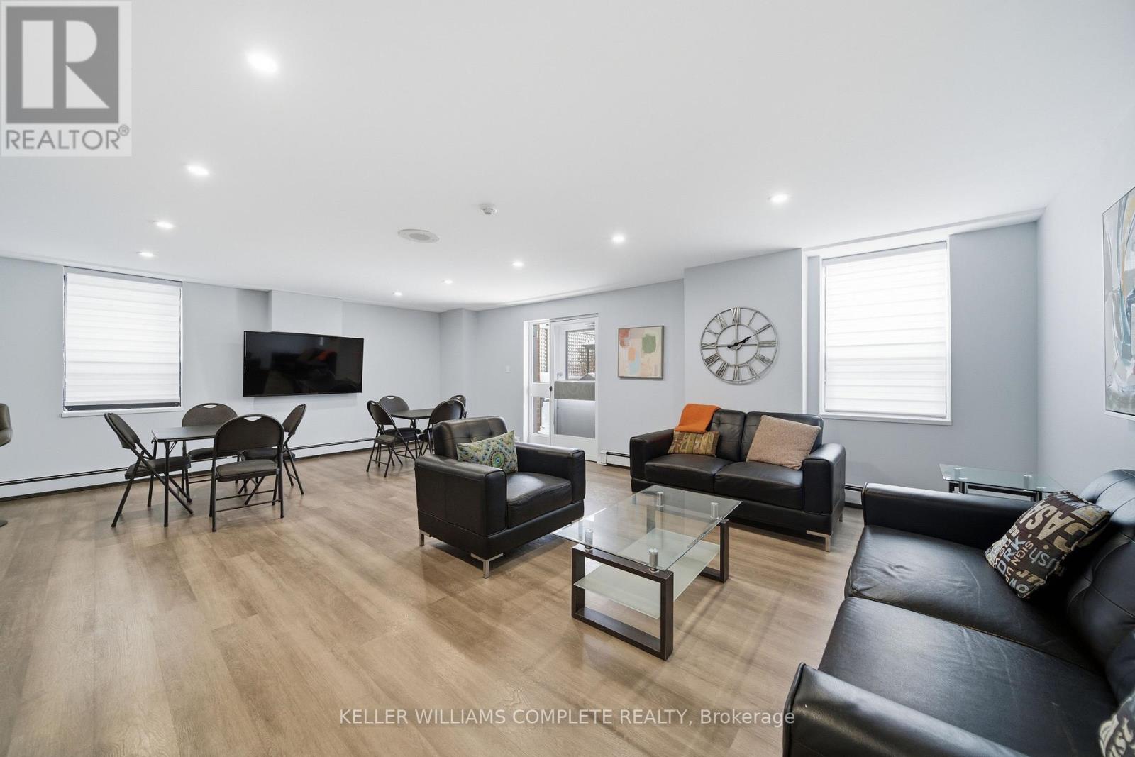 201 - 141 Church Street, St. Catharines, Ontario  L2R 7L7 - Photo 37 - X12535784