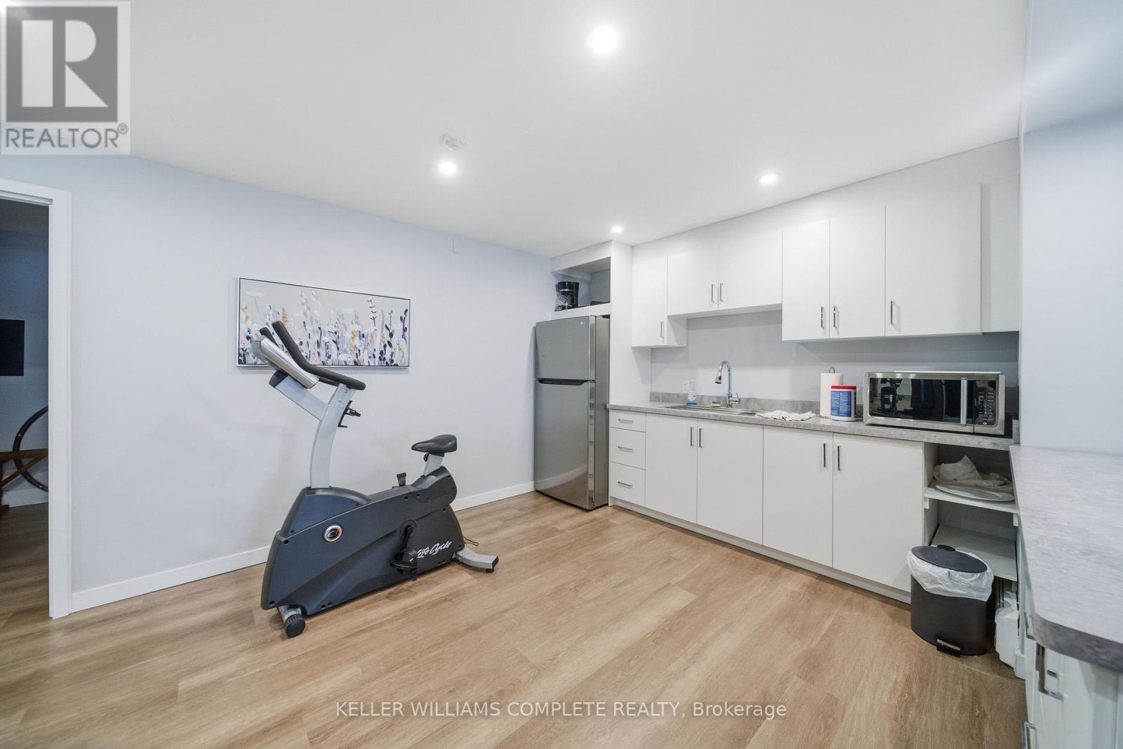 201 - 141 Church Street, St. Catharines, Ontario  L2R 7L7 - Photo 41 - X12535784