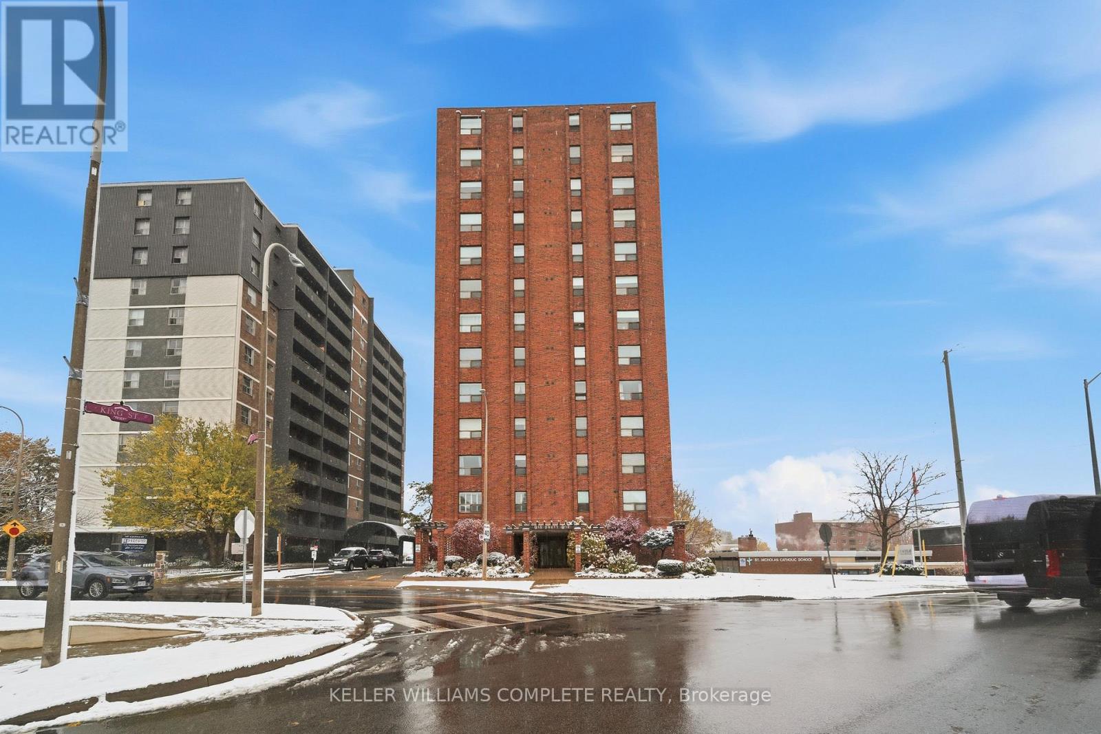 201 - 141 Church Street, St. Catharines, Ontario  L2R 7L7 - Photo 5 - X12535784