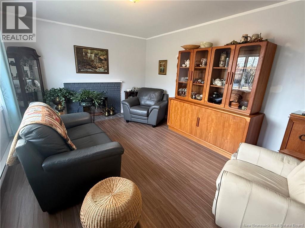 335 Beaumont Avenue, Miramichi, New Brunswick  E1V 1E5 - Photo 10 - NB129989