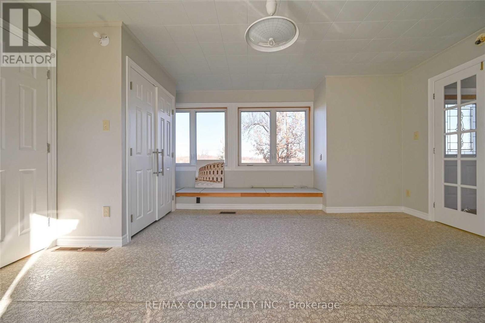 244 Main Street S, Halton Hills, Ontario L7J 1Y2 - Photo 14 - W12523284