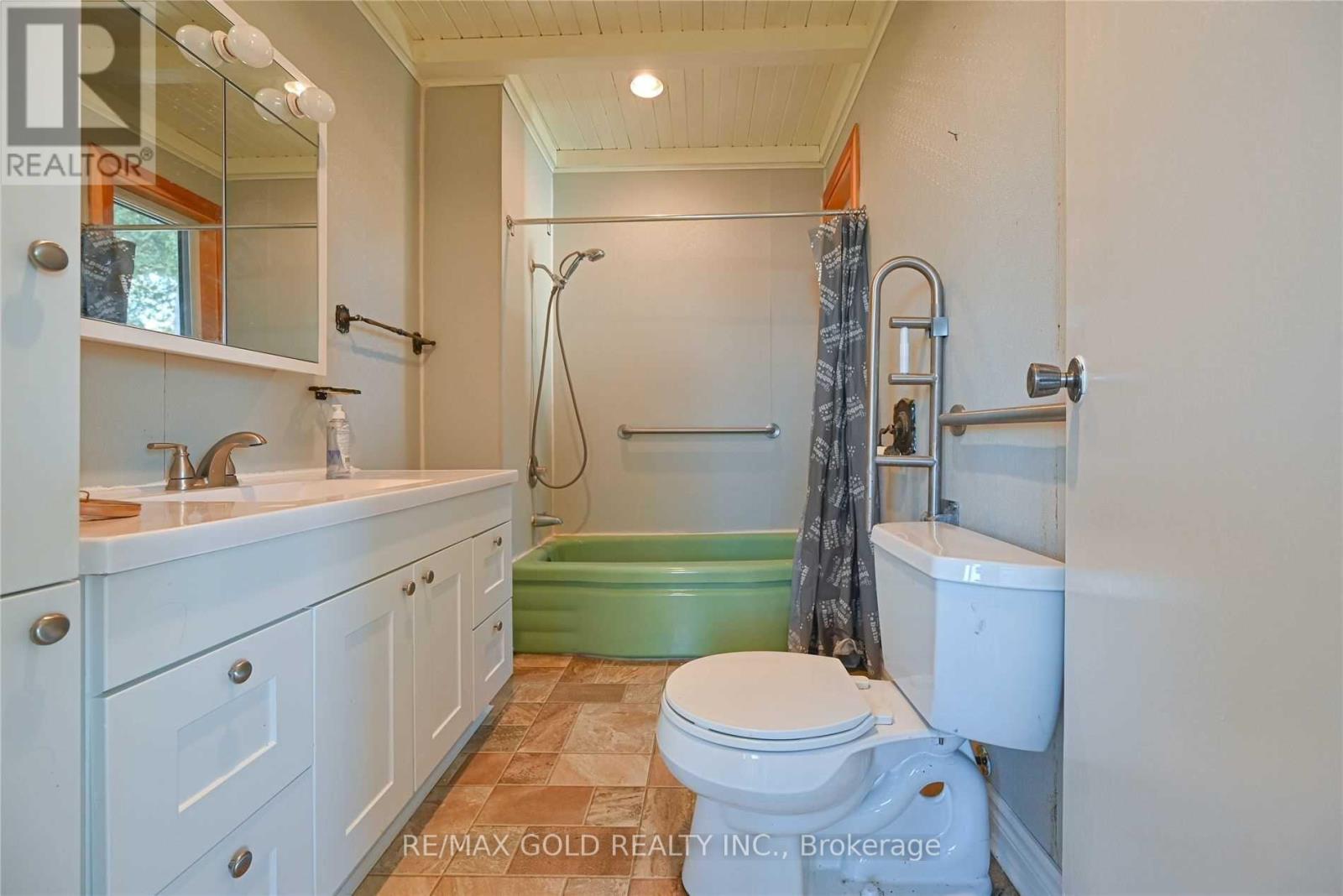 244 Main Street S, Halton Hills, Ontario L7J 1Y2 - Photo 12 - W12523284