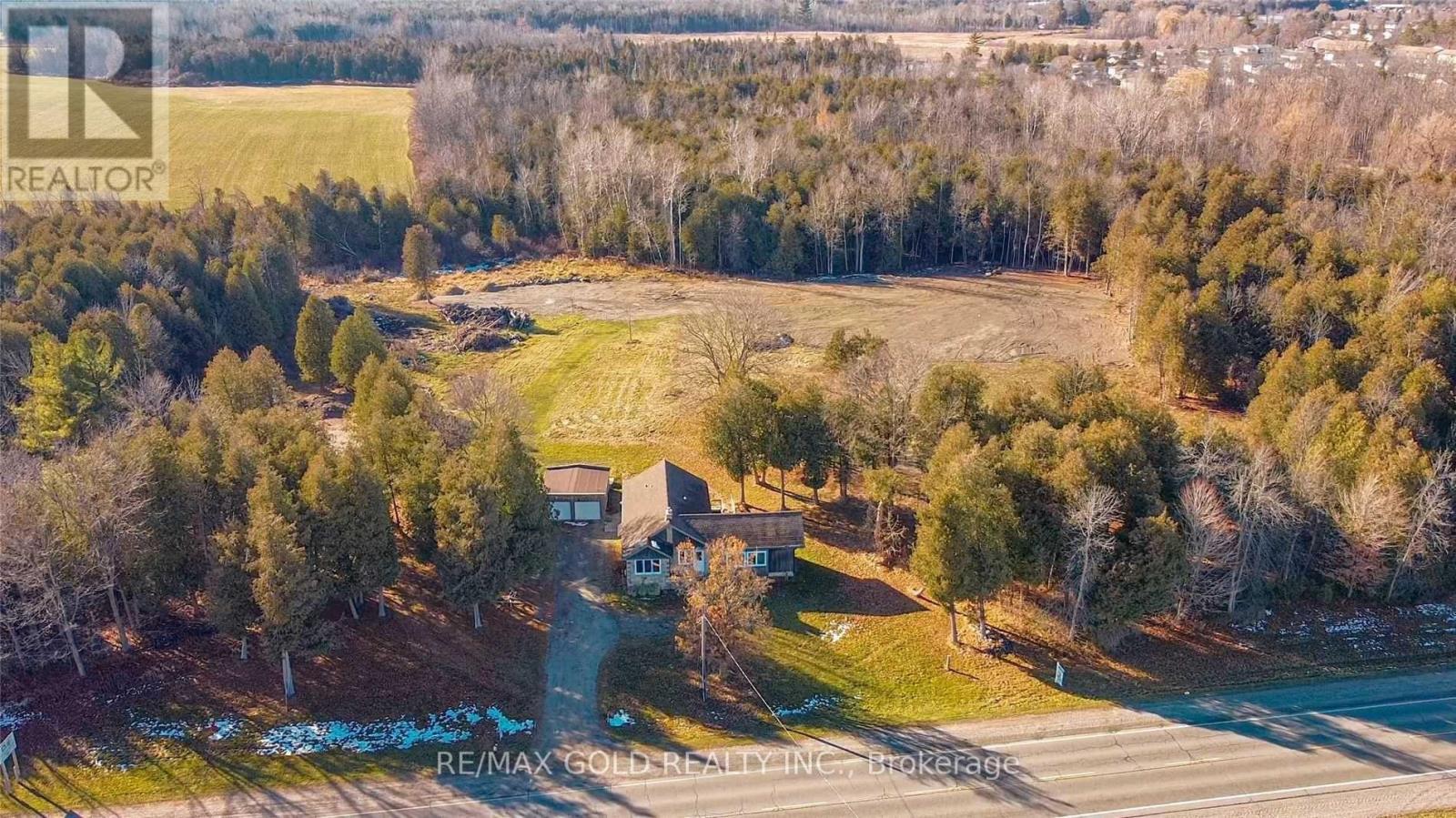 244 Main Street S, Halton Hills, Ontario L7J 1Y2 - Photo 4 - W12523284