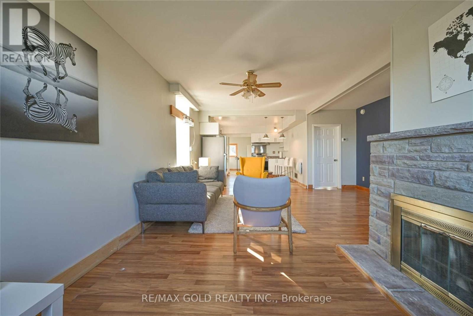 244 Main Street S, Halton Hills, Ontario L7J 1Y2 - Photo 9 - W12523284