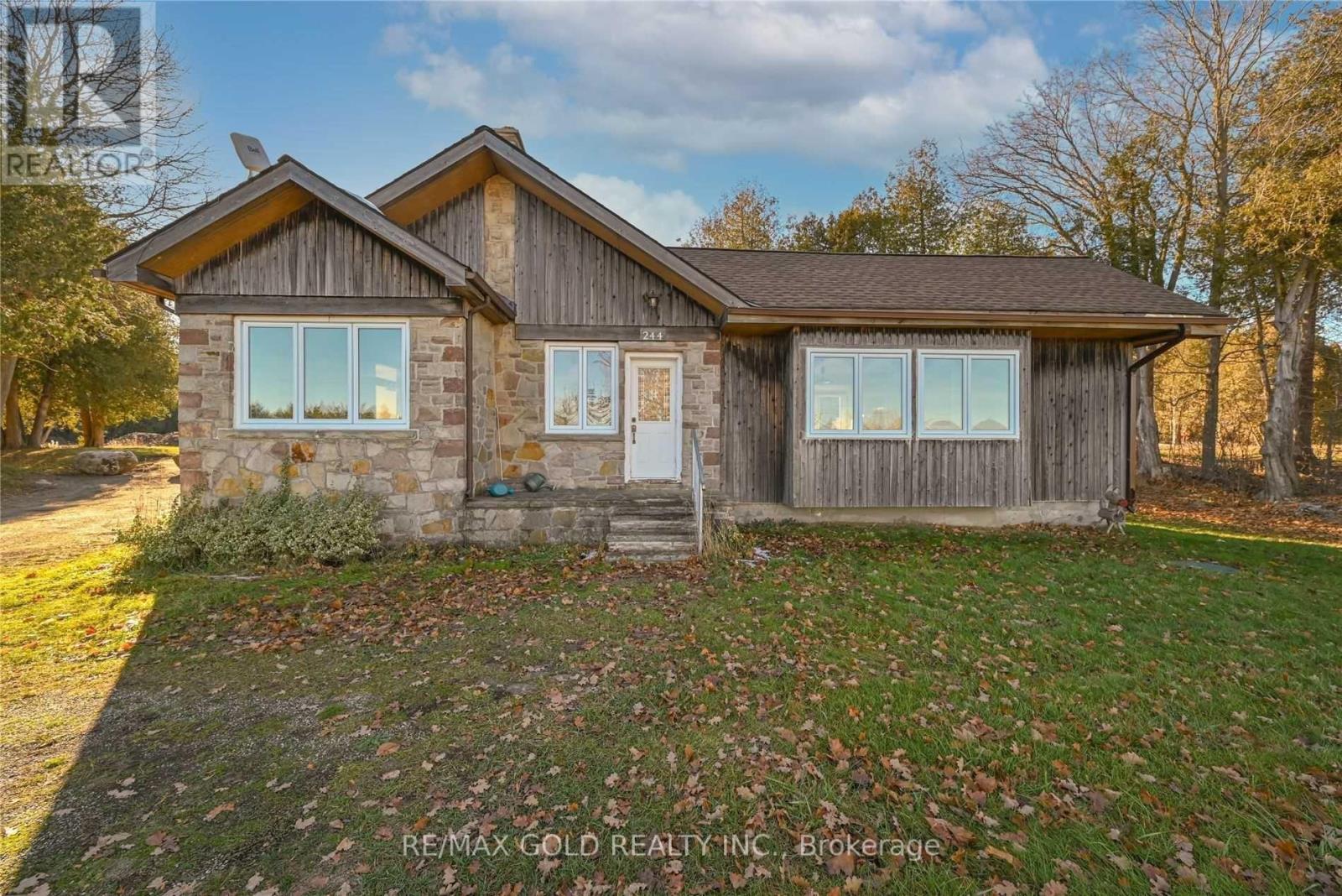 244 Main Street S, Halton Hills, Ontario L7J 1Y2 - Photo 5 - W12523284