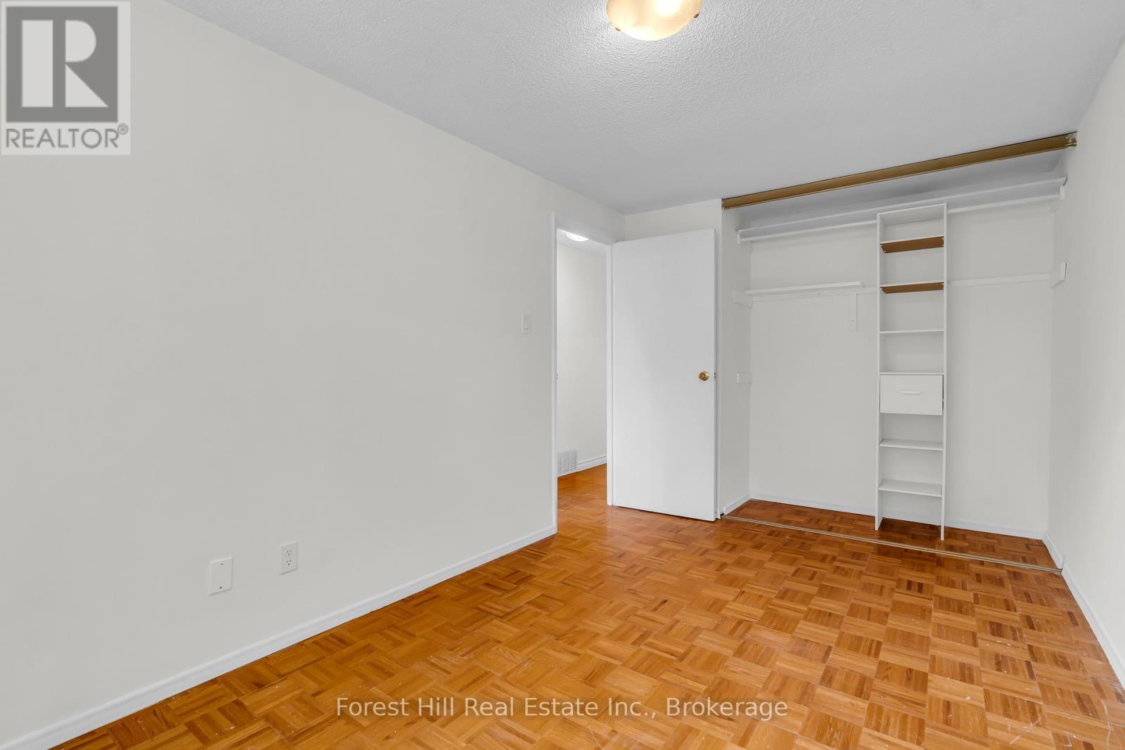 15 Homestead Place, Kitchener, Ontario  N2N 1Z1 - Photo 17 - X12535768