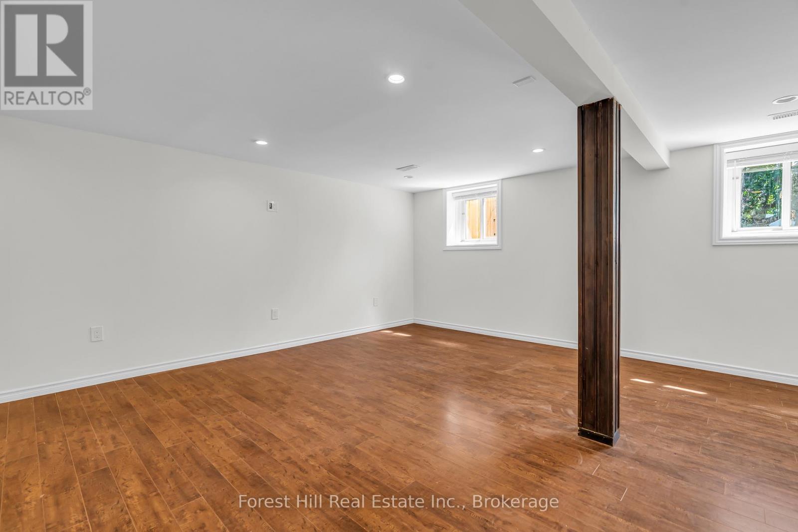 15 Homestead Place, Kitchener, Ontario  N2N 1Z1 - Photo 21 - X12535768