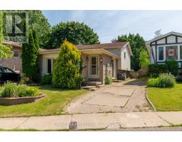 15 HOMESTEAD PLACE, Kitchener, Ontario