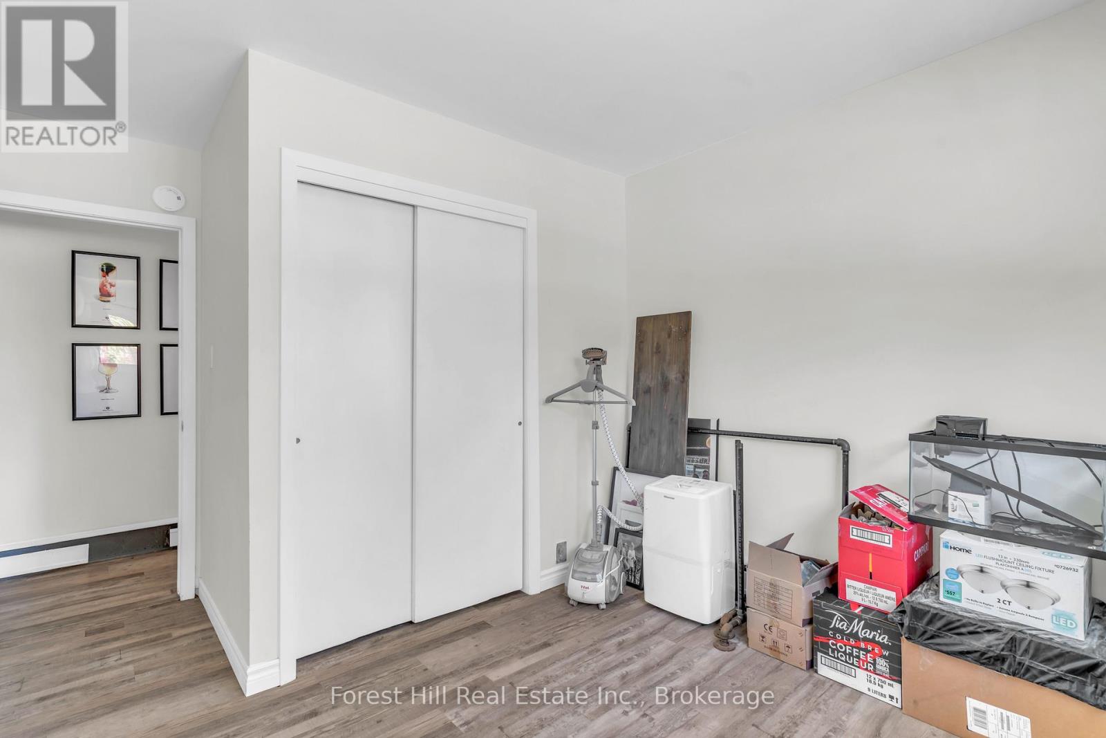 110 Stonybrook Drive, Kitchener, Ontario  N2M 4L7 - Photo 22 - X12535772