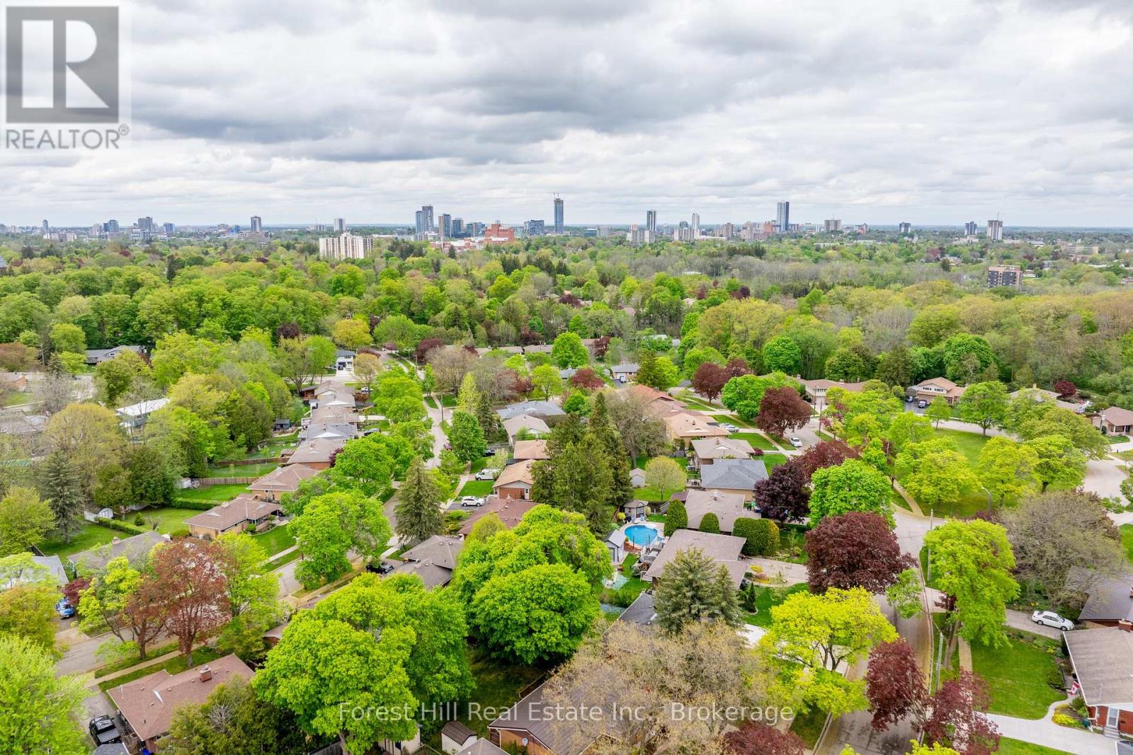 110 Stonybrook Drive, Kitchener, Ontario  N2M 4L7 - Photo 43 - X12535772