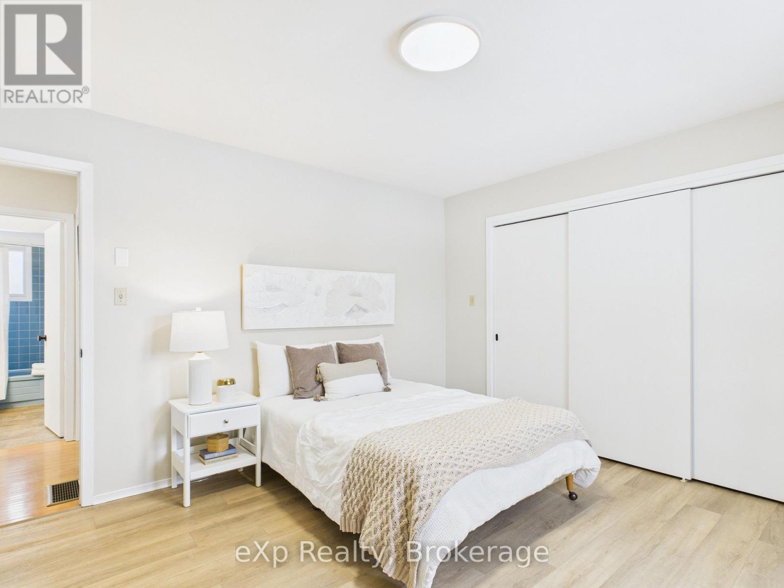 220 4th Avenue, Hanover, Ontario  N4N 2B5 - Photo 22 - X12535774