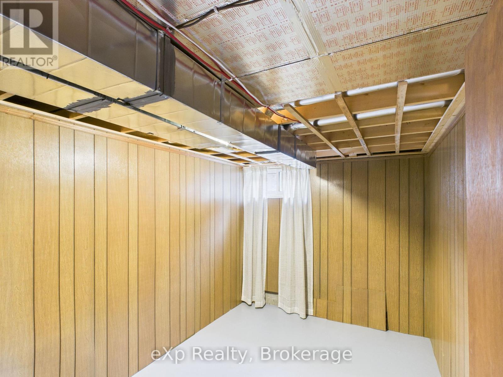 220 4th Avenue, Hanover, Ontario  N4N 2B5 - Photo 30 - X12535774