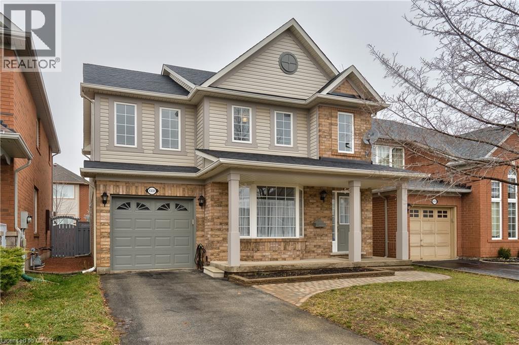 1337 GOLDHAWK Trail, Oakville, Ontario