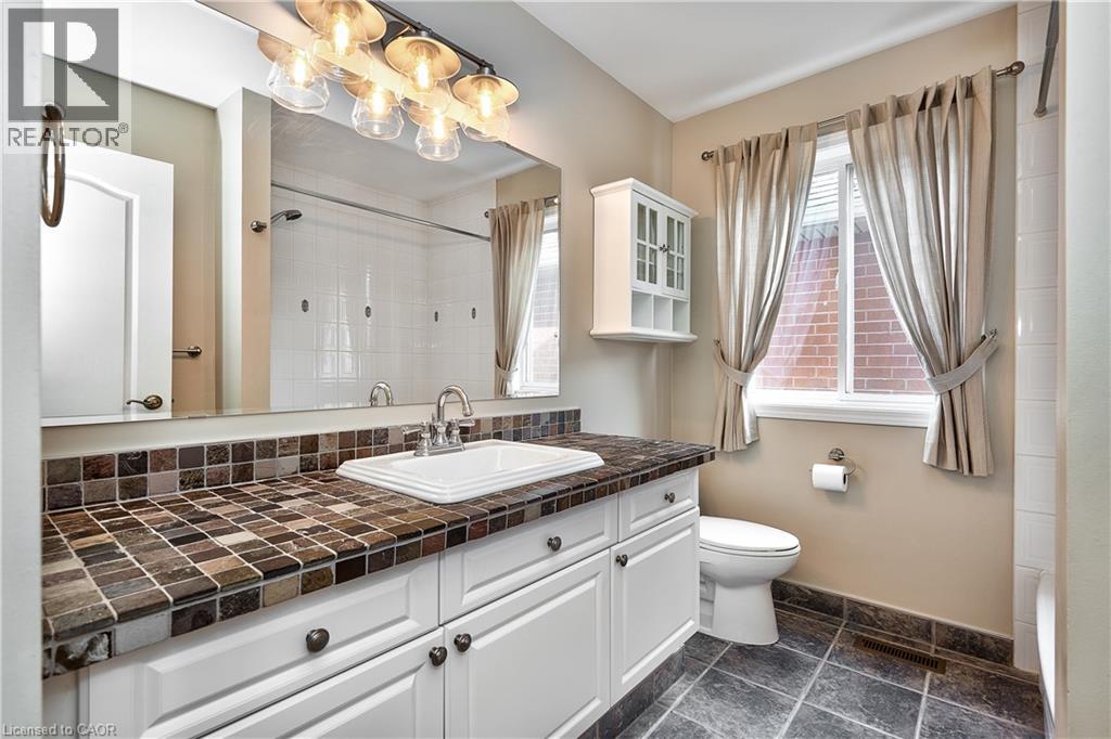 1337 Goldhawk Trail, Oakville, Ontario  L6M 3Y6 - Photo 19 - 40787061