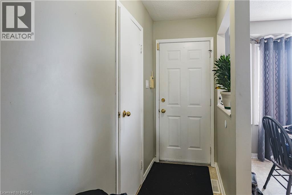 1115 Nellis Street Unit# 31, Woodstock, Ontario  N4T 1P6 - Photo 4 - 40767742