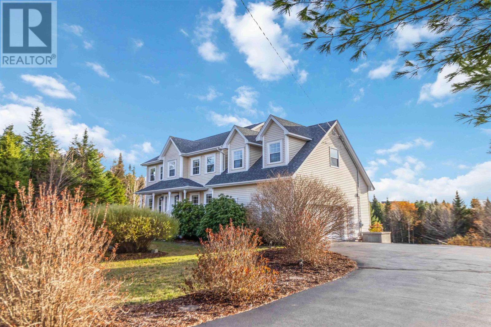 Property at 39 Homewood Grove image 2