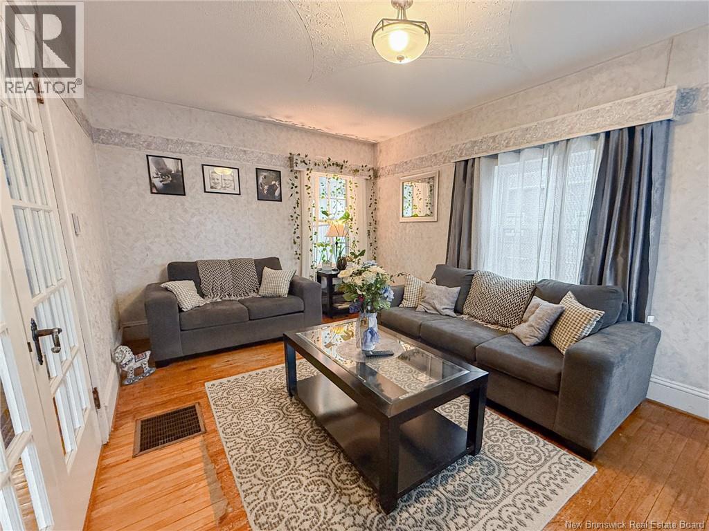 9108 Main Street, Florenceville-Bristol, New Brunswick  E7L 2A4 - Photo 16 - NB129982