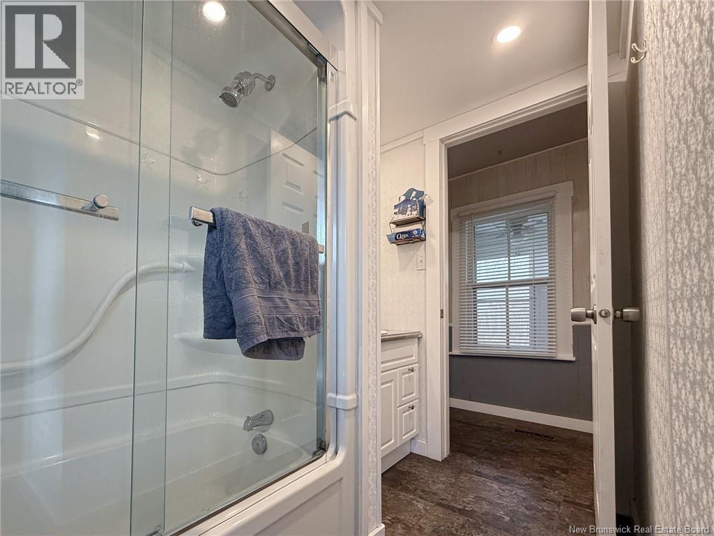 9108 Main Street, Florenceville-Bristol, New Brunswick  E7L 2A4 - Photo 24 - NB129982