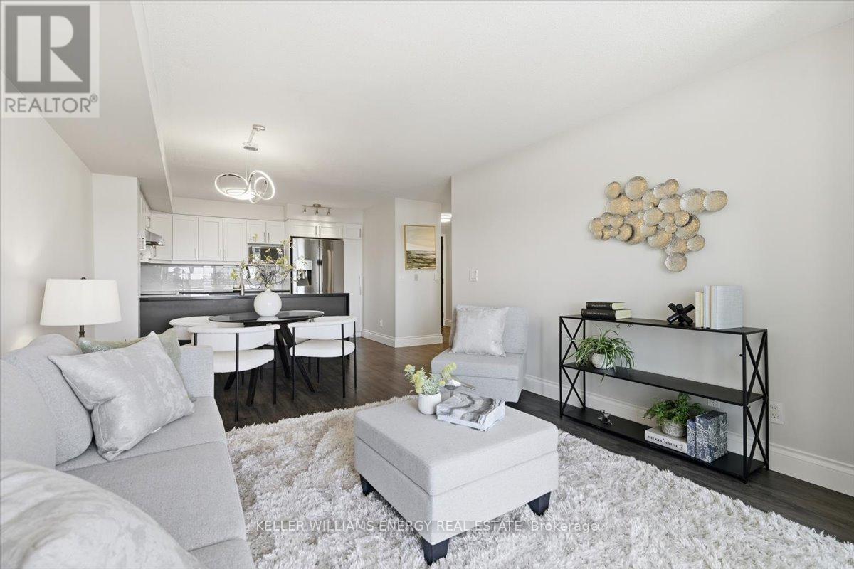 907 - 340 Watson Street W, Whitby, Ontario  L1N 9G1 - Photo 2 - E12462827