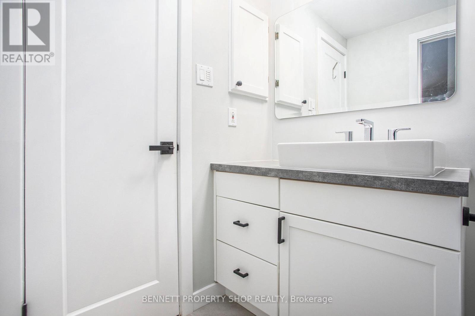 77 - 1642 Du Sommet Place, Ottawa, Ontario  K1C 4Y9 - Photo 15 - X12405104