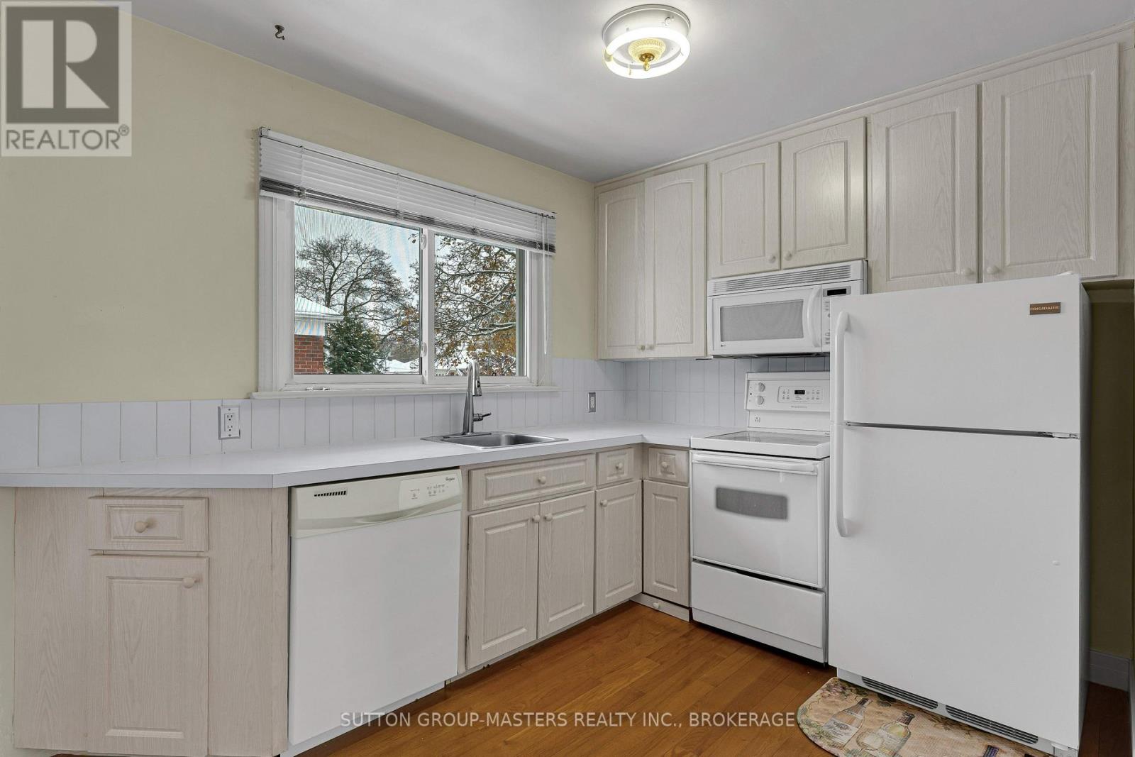 913 Victoria Street, Kingston, Ontario  K7K 4T9 - Photo 11 - X12535844