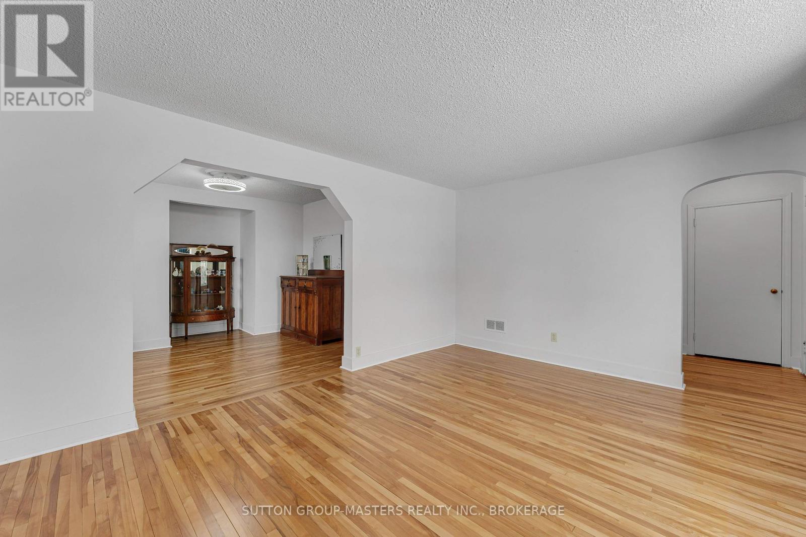 913 Victoria Street, Kingston, Ontario  K7K 4T9 - Photo 7 - X12535844