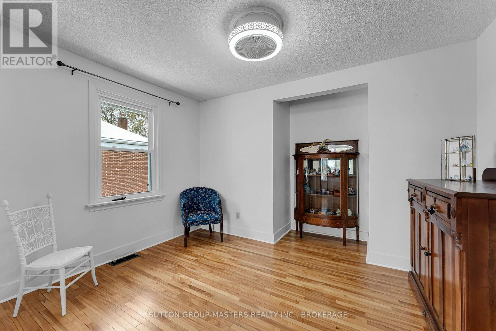 913 Victoria Street, Kingston, Ontario  K7K 4T9 - Photo 8 - X12535844