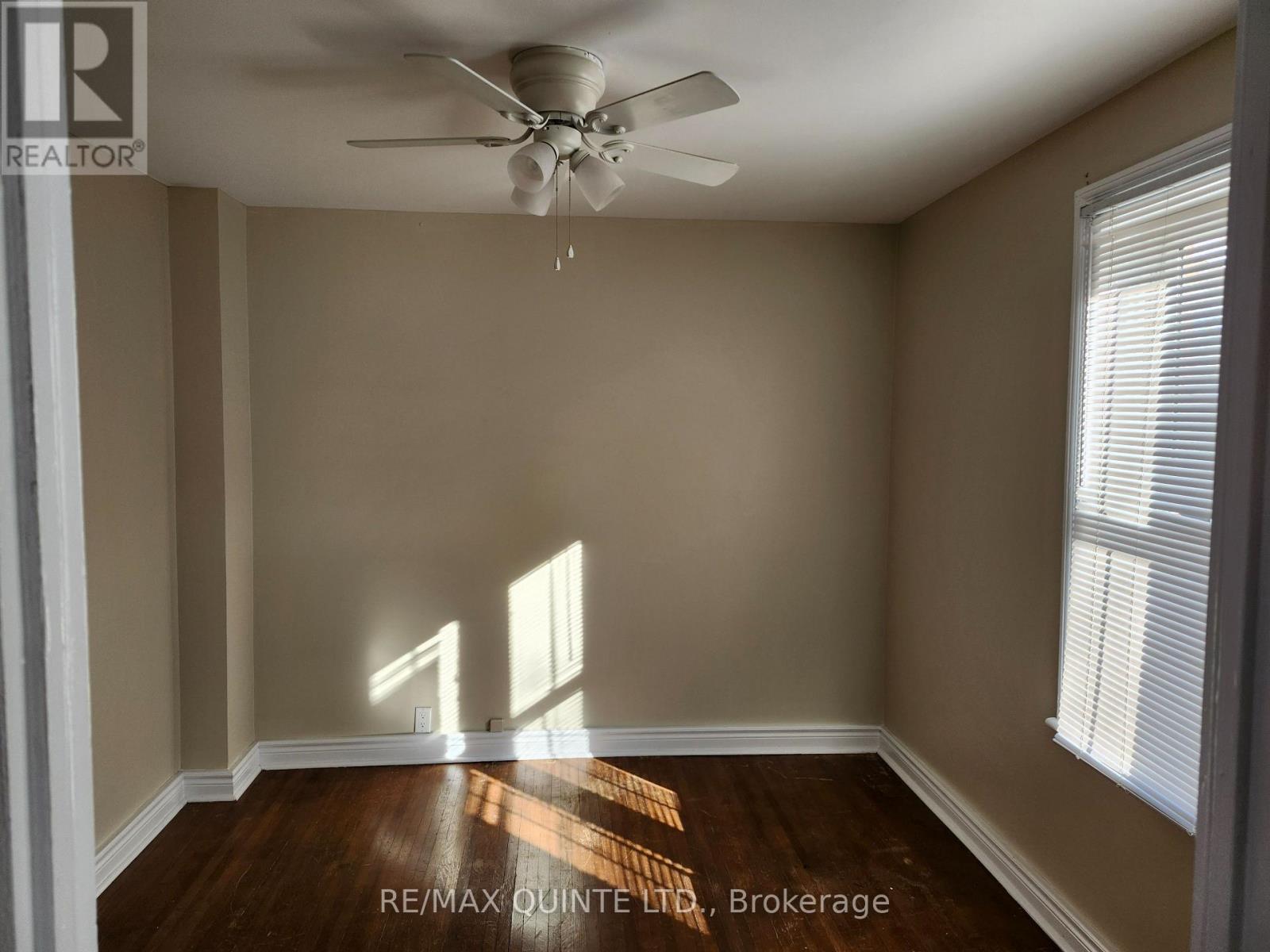 299 Foster Avenue, Belleville, Ontario K8N 3R6 - Photo 8 - X12535810