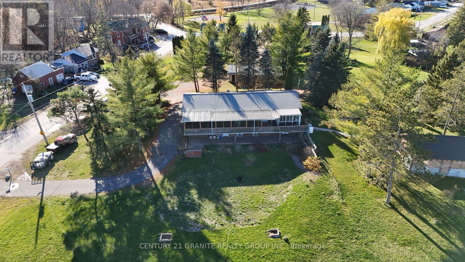 15 East Hungerford Road, Tweed, Ontario K0K 3J0 - Photo 43 - X12535872