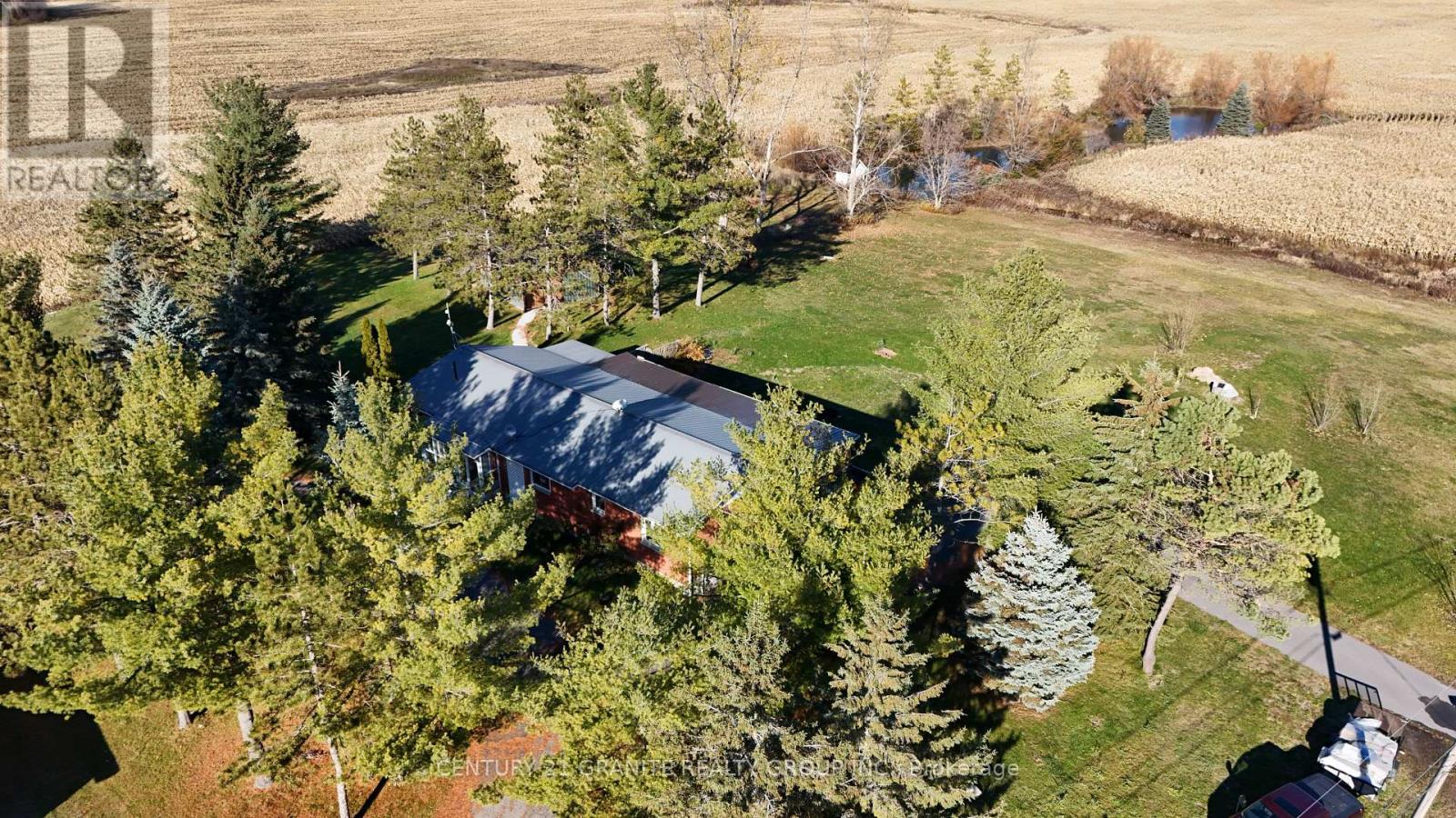 15 East Hungerford Road, Tweed, Ontario K0K 3J0 - Photo 44 - X12535872