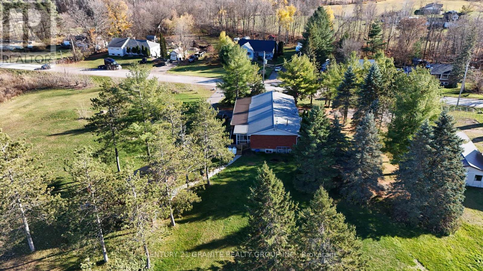 15 East Hungerford Road, Tweed, Ontario K0K 3J0 - Photo 47 - X12535872