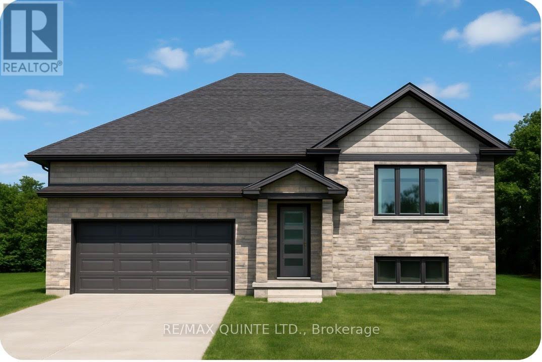 43B DEERFIELD DRIVE, Quinte West, Ontario