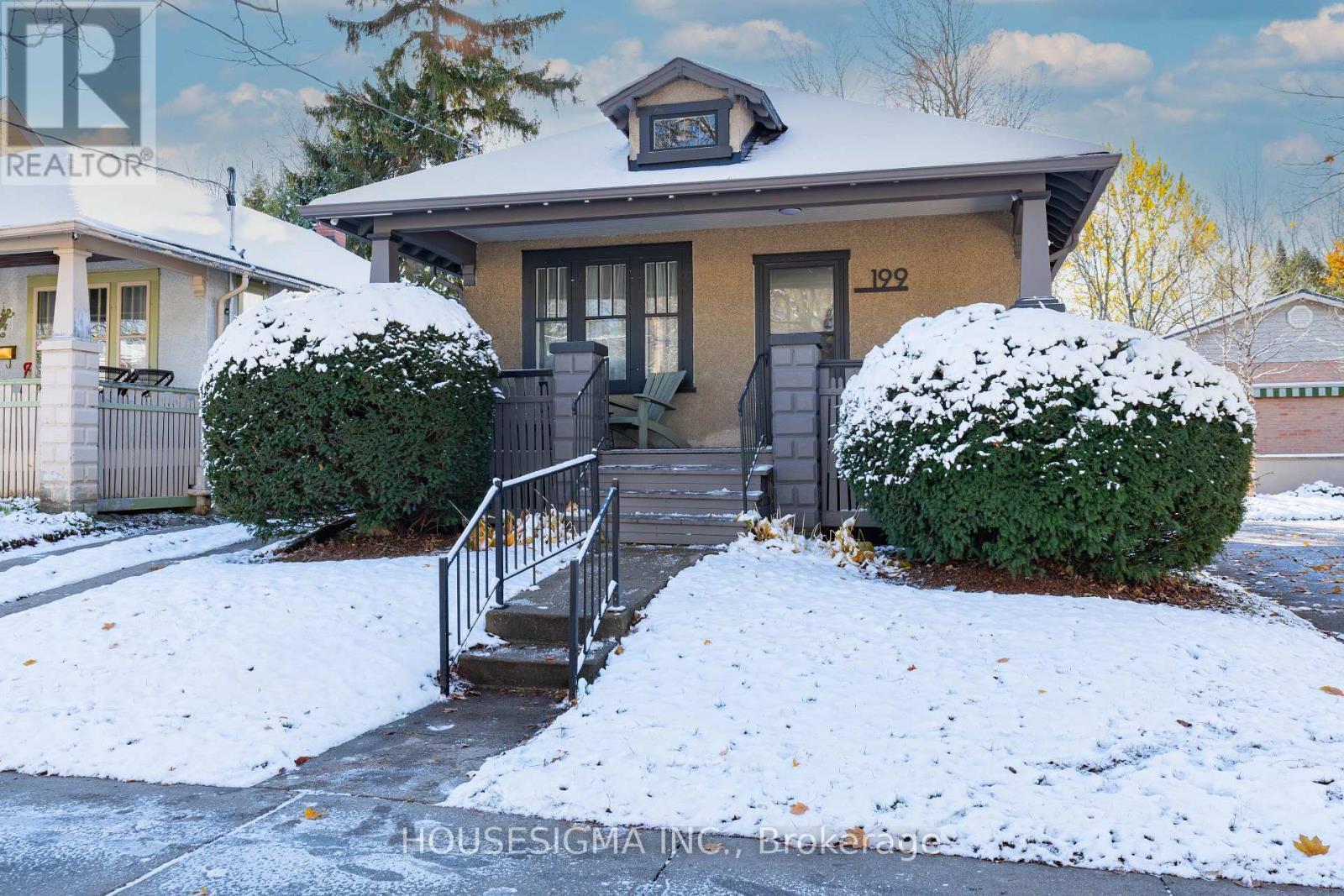 199 Emery Street E, London South, Ontario  N6C 2E3 - Photo 1 - X12535788