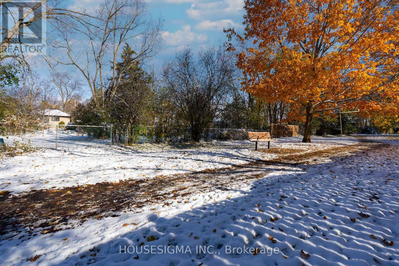 199 Emery Street E, London South, Ontario  N6C 2E3 - Photo 43 - X12535788