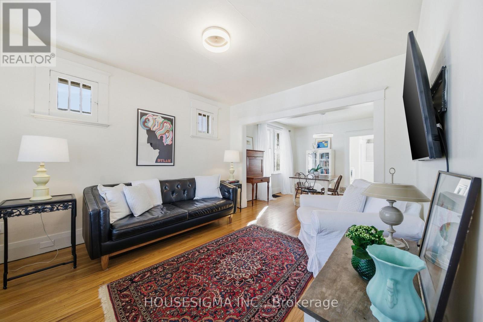 199 Emery Street E, London South, Ontario  N6C 2E3 - Photo 7 - X12535788