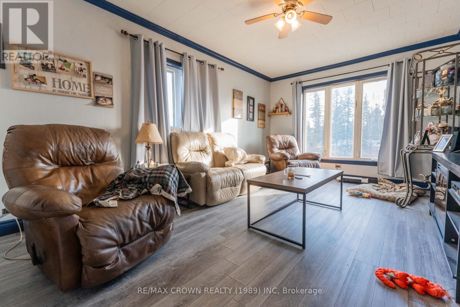 16 Shallow Lake Road E, Mattice-Val Cote, Ontario  P0L 1T0 - Photo 17 - T12535802