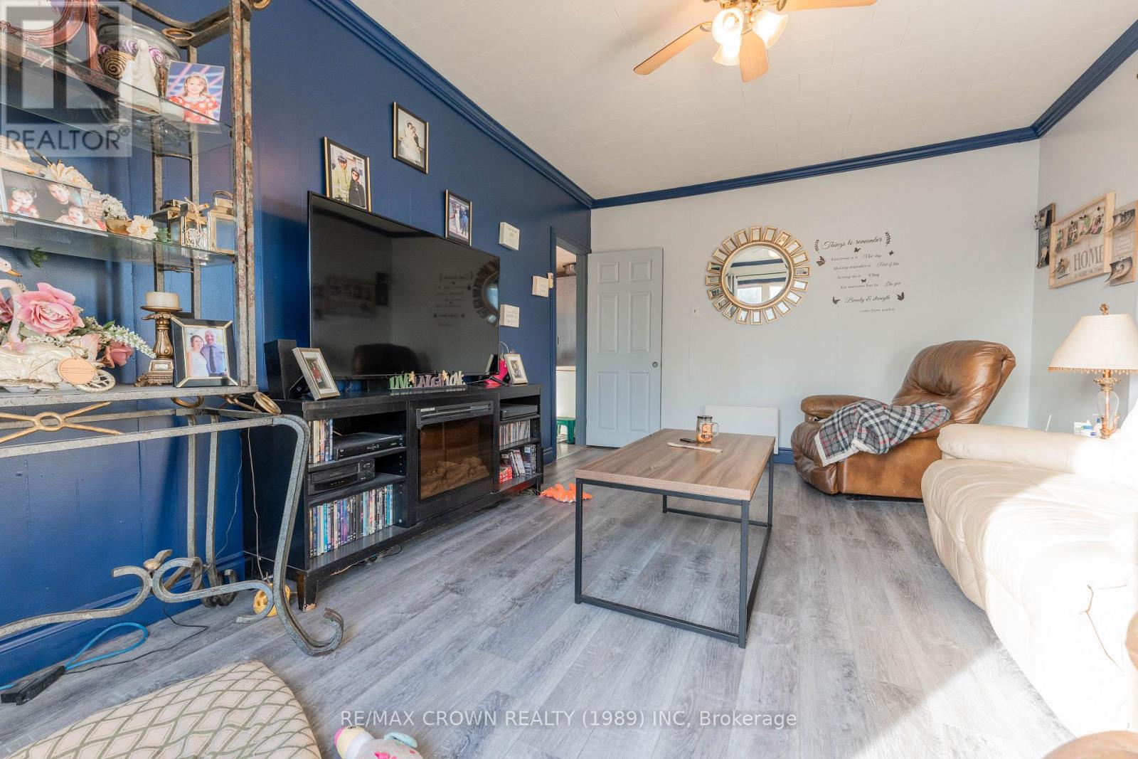 16 Shallow Lake Road E, Mattice-Val Cote, Ontario  P0L 1T0 - Photo 19 - T12535802