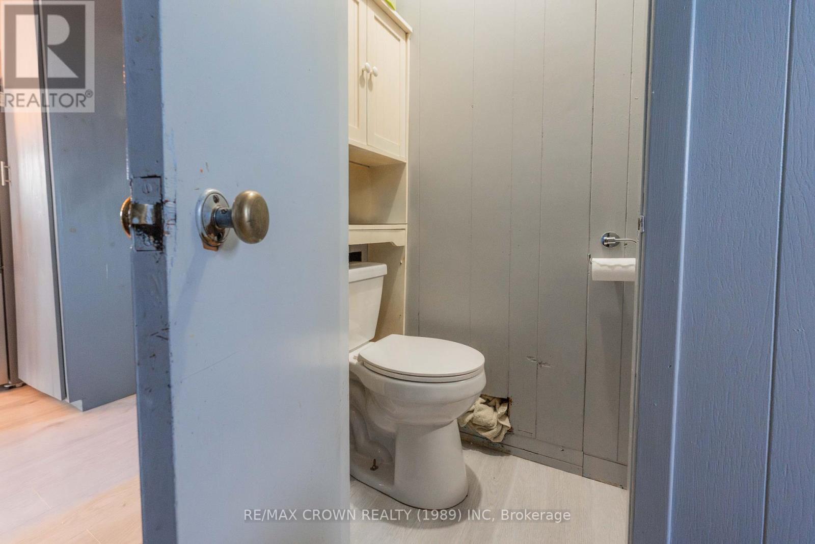 16 Shallow Lake Road E, Mattice-Val Cote, Ontario  P0L 1T0 - Photo 21 - T12535802