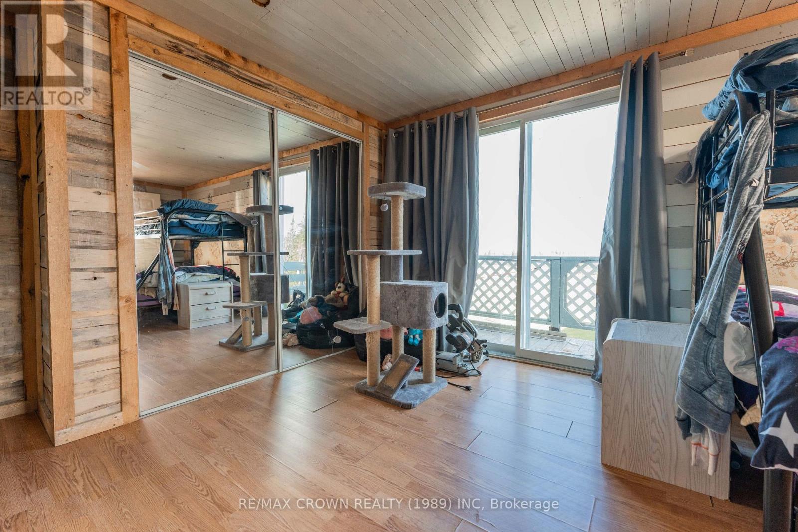 16 Shallow Lake Road E, Mattice-Val Cote, Ontario  P0L 1T0 - Photo 30 - T12535802