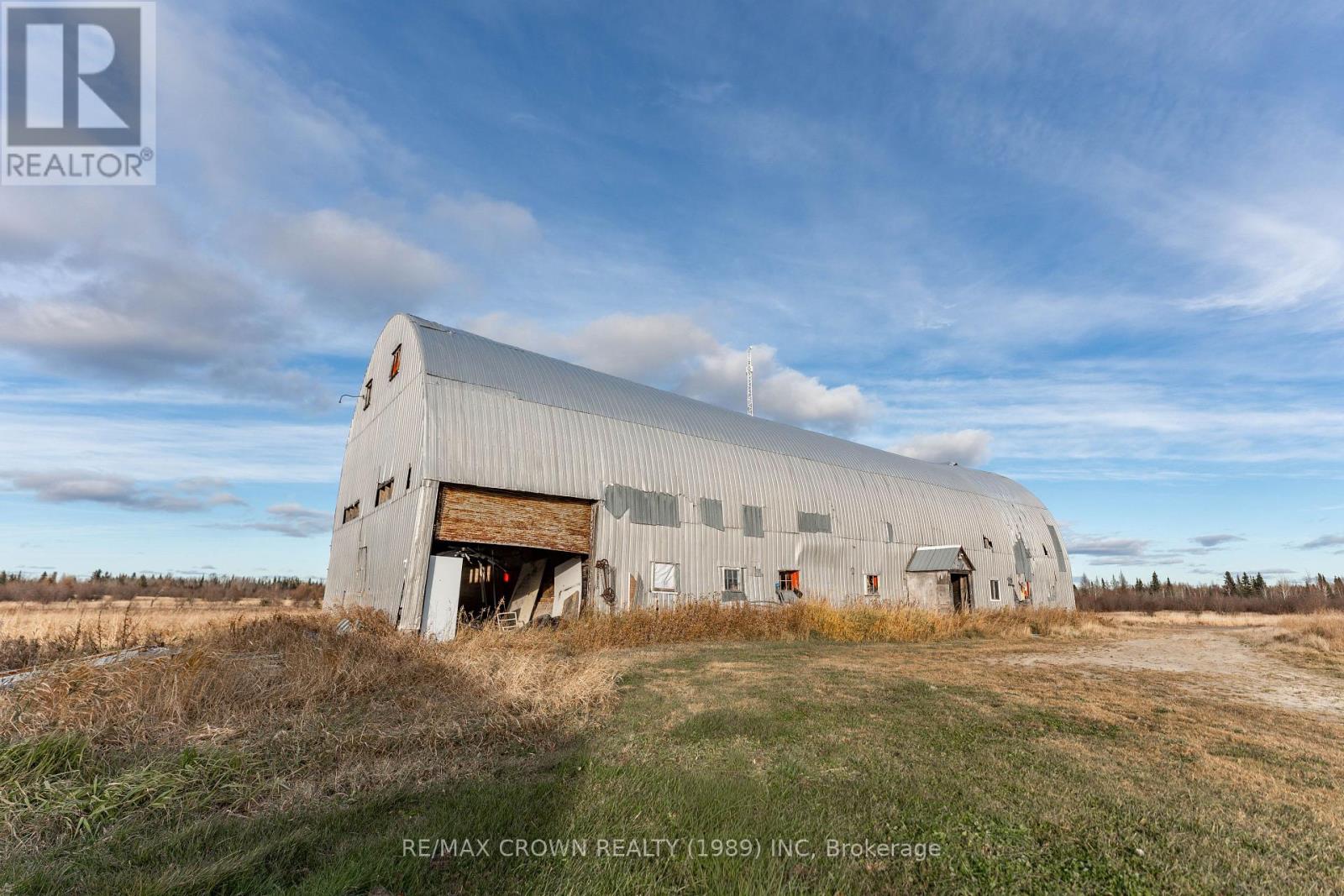 16 Shallow Lake Road E, Mattice-Val Cote, Ontario  P0L 1T0 - Photo 34 - T12535802