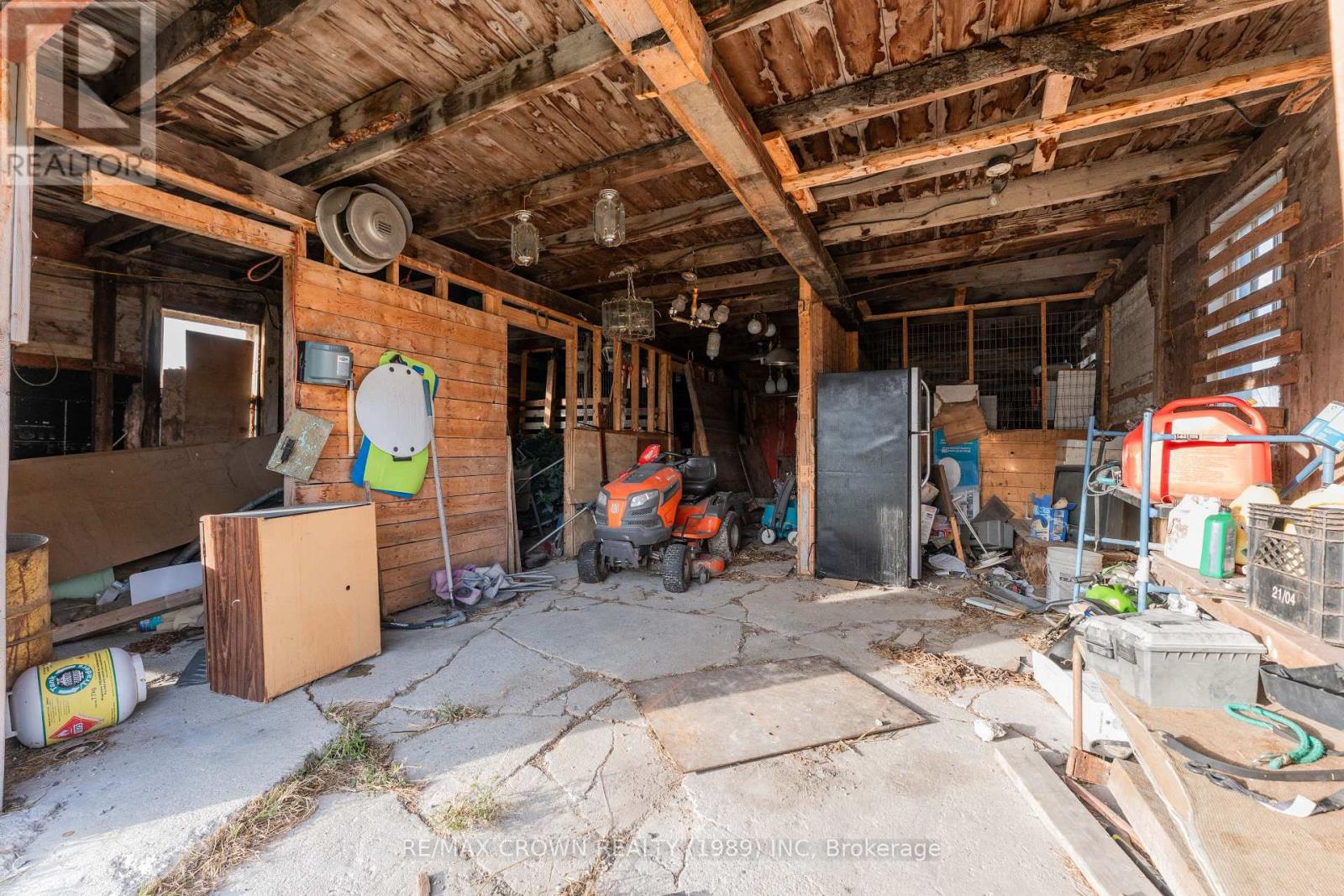 16 Shallow Lake Road E, Mattice-Val Cote, Ontario  P0L 1T0 - Photo 43 - T12535802