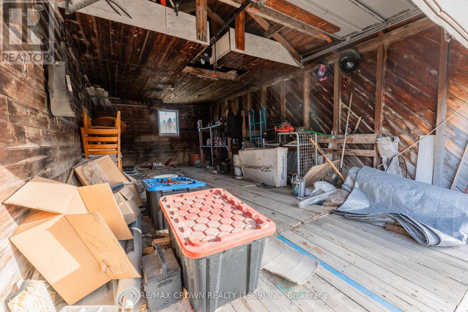 16 Shallow Lake Road E, Mattice-Val Cote, Ontario  P0L 1T0 - Photo 45 - T12535802