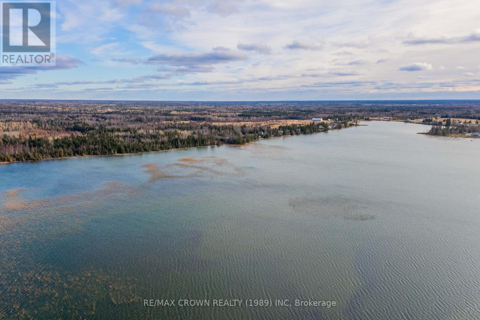 16 Shallow Lake Road E, Mattice-Val Cote, Ontario  P0L 1T0 - Photo 9 - T12535802