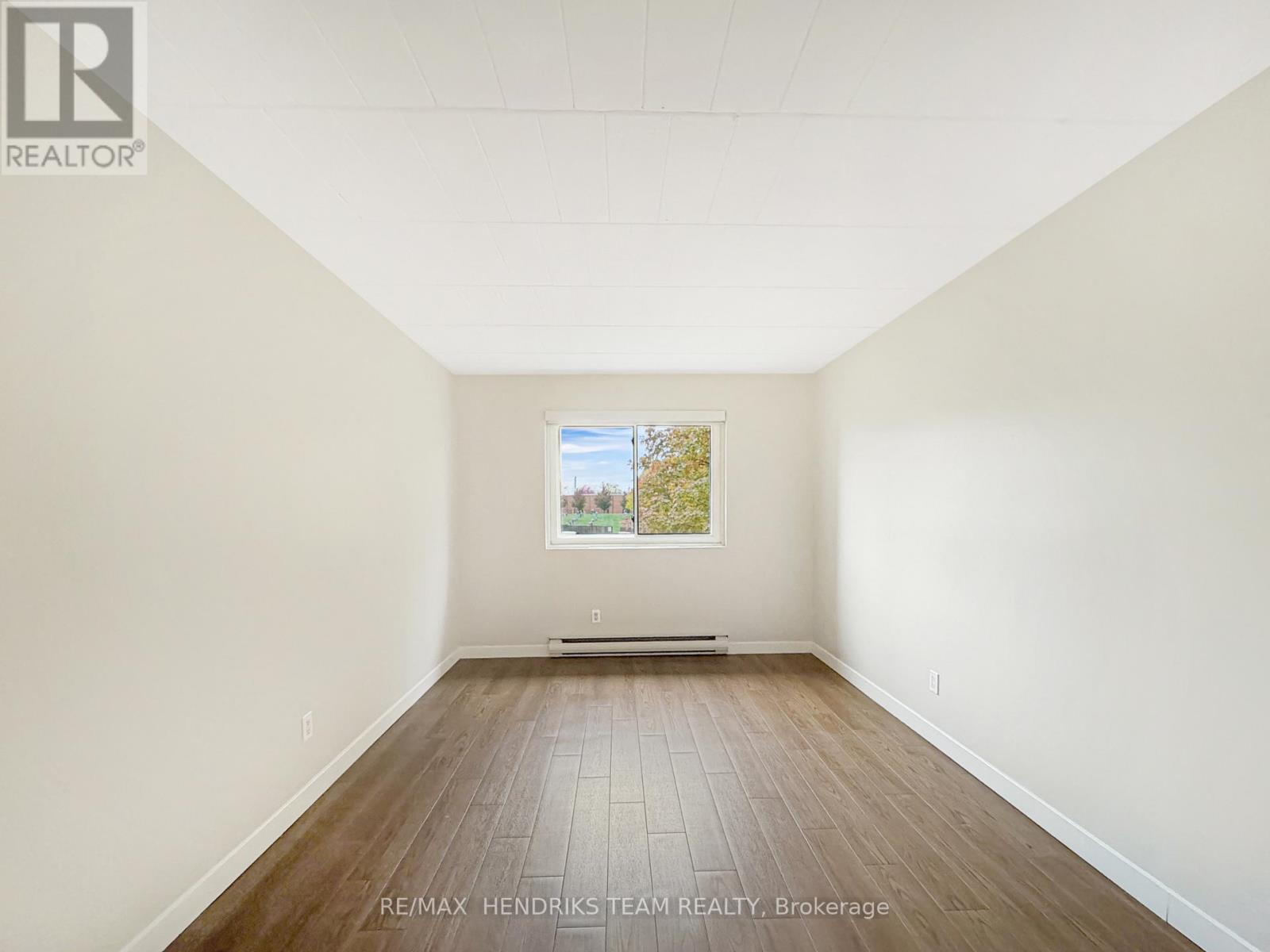 A105 - 19a High Street, Fort Erie, Ontario  L2A 3P6 - Photo 10 - X12535822